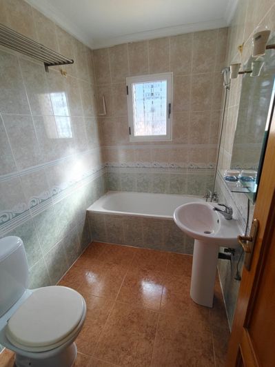 Image No.29-3 Bed Apartment for sale