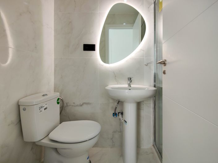 Image No.23-2 Bed Apartment for sale