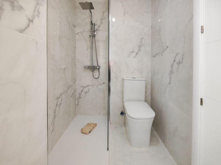 Image No.29-2 Bed Apartment for sale