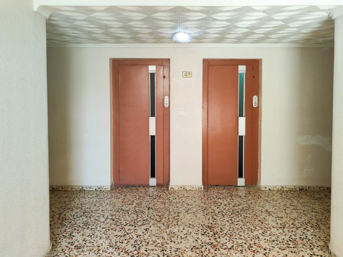 Image No.37-2 Bed Apartment for sale