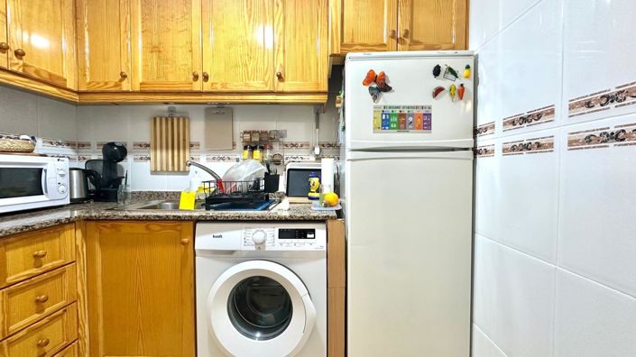 Image No.18-2 Bed Apartment for sale