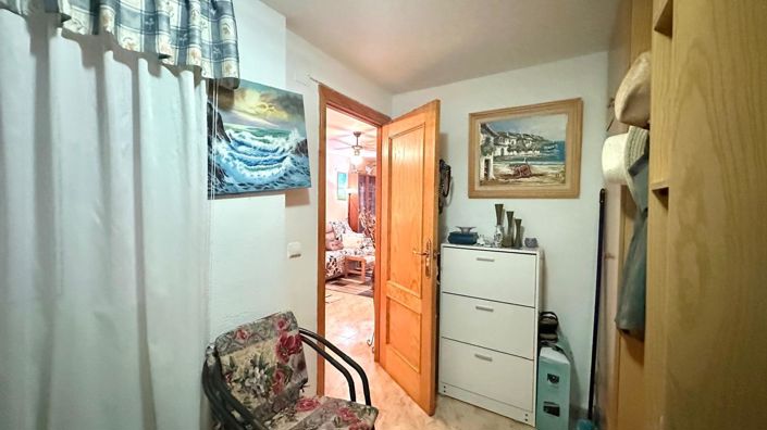 Image No.20-2 Bed Apartment for sale