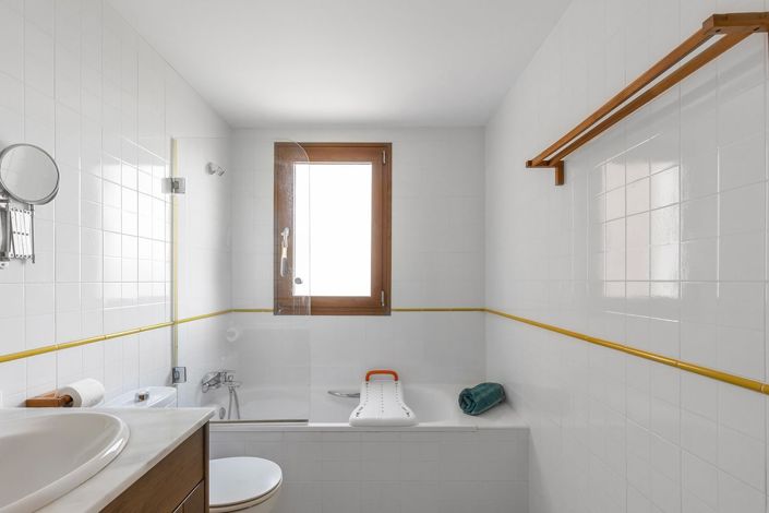 Image No.15-2 Bed Apartment for sale