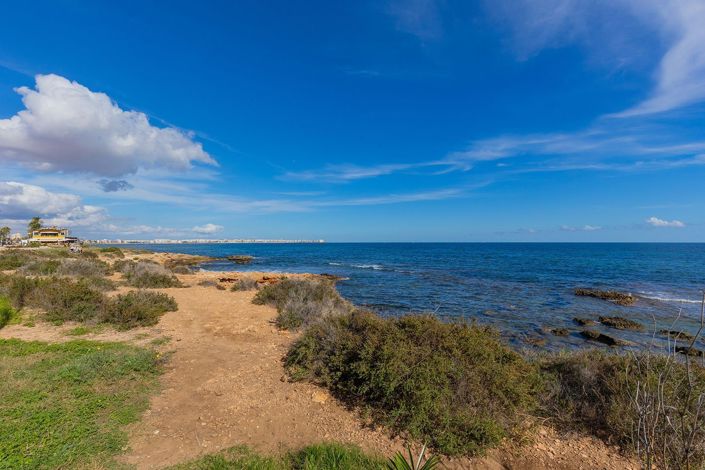 Image No.46-2 Bed Apartment for sale