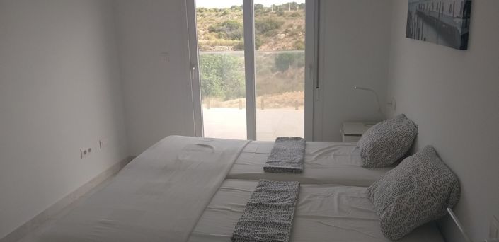 Image No.13-4 Bed Villa for sale