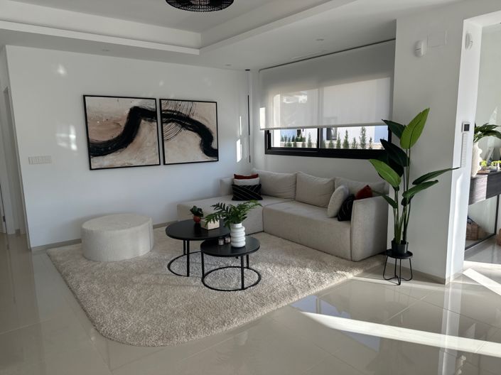 Image No.12-3 Bed Villa for sale