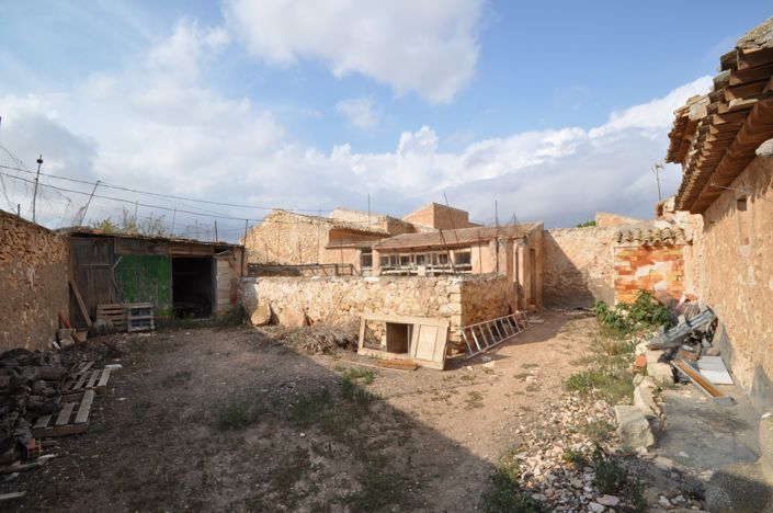 Image No.9-4 Bed Villa for sale