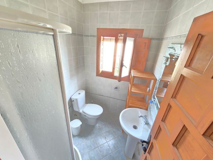 Image No.15-4 Bed Villa for sale