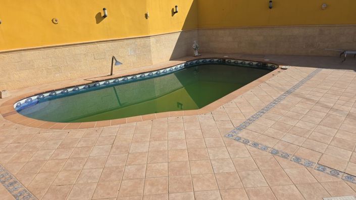 Image No.4-4 Bed Villa for sale