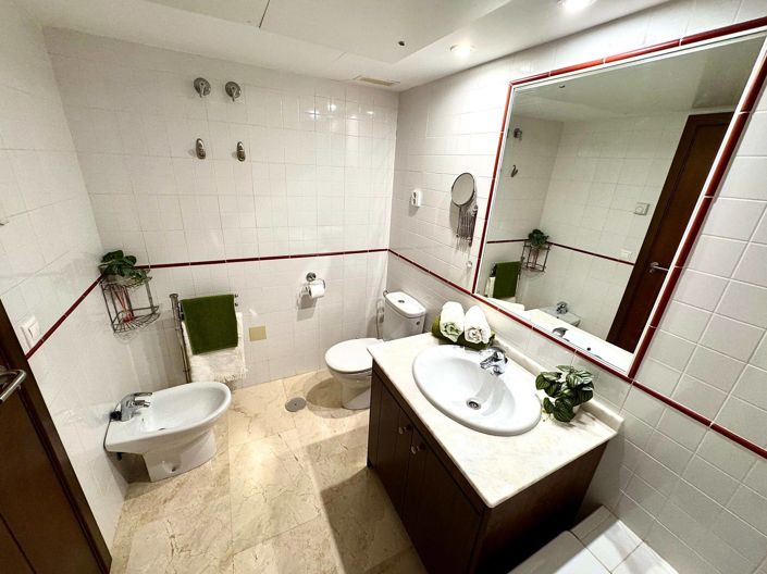 Image No.30-2 Bed Apartment for sale