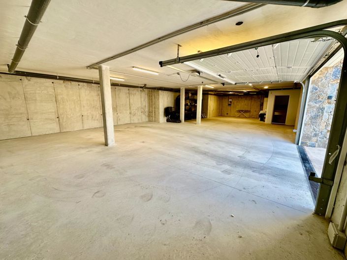 Image No.26-3 Bed Villa for sale