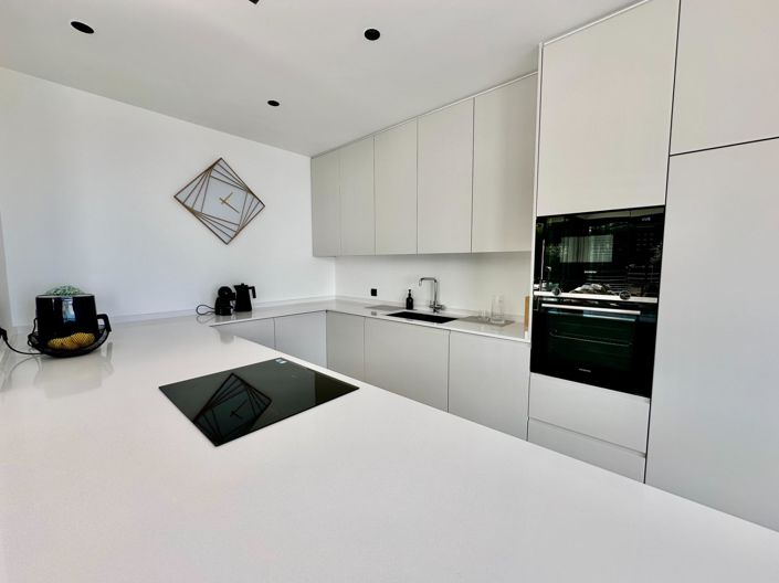 Image No.8-3 Bed Villa for sale