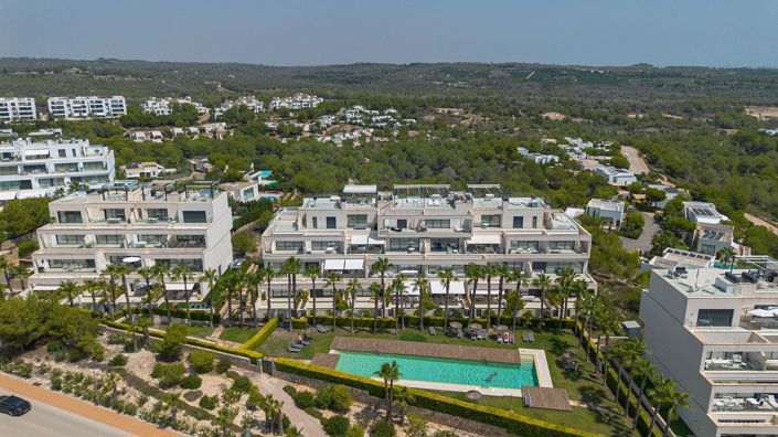 Image No.18-3 Bed Apartment for sale