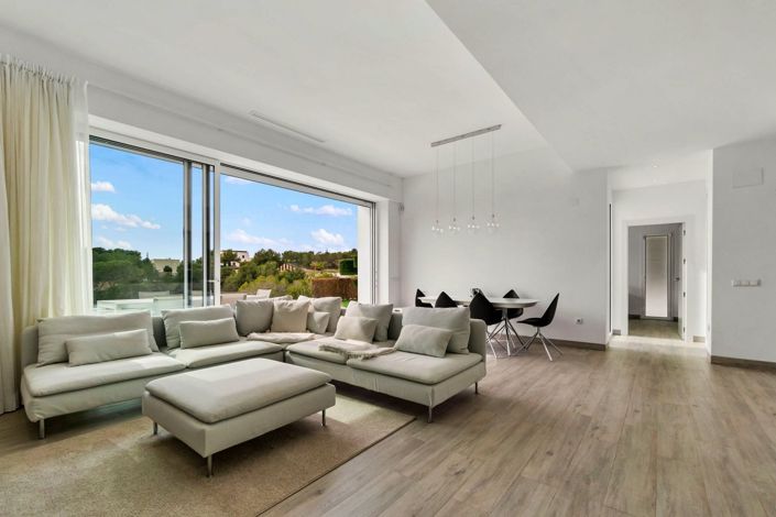 Image No.24-3 Bed Villa for sale