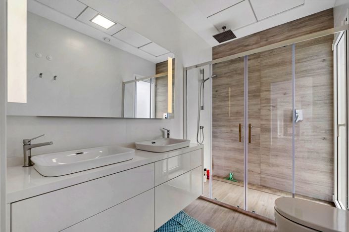 Image No.29-3 Bed Villa for sale