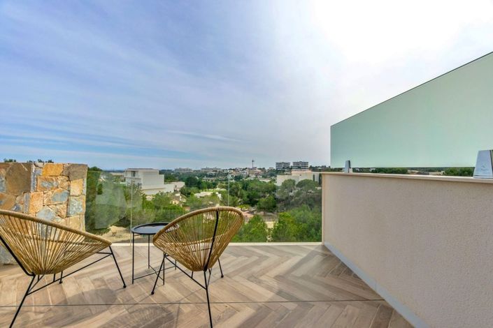 Image No.30-4 Bed Villa for sale