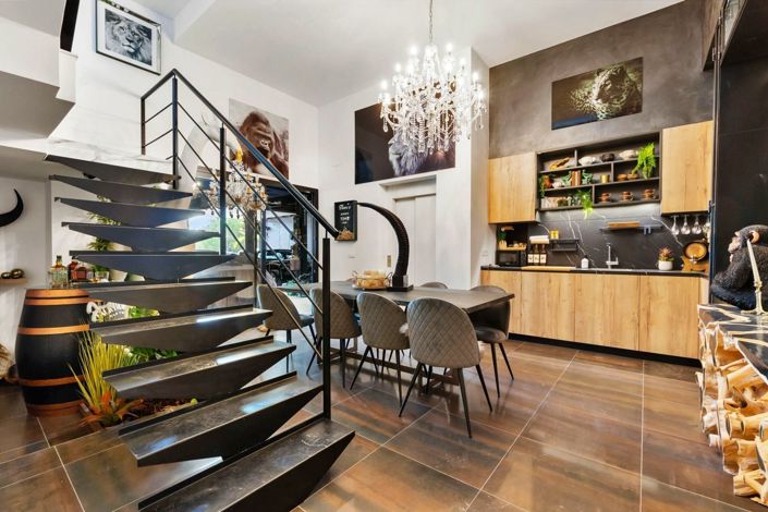 Image No.37-4 Bed Villa for sale