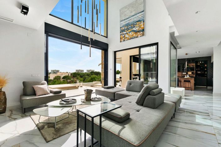 Image No.4-4 Bed Villa for sale