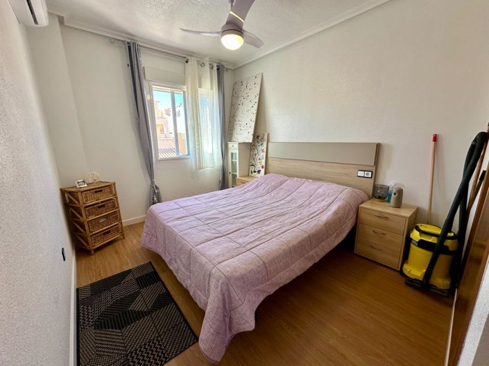 Image No.9-4 Bed Property for sale