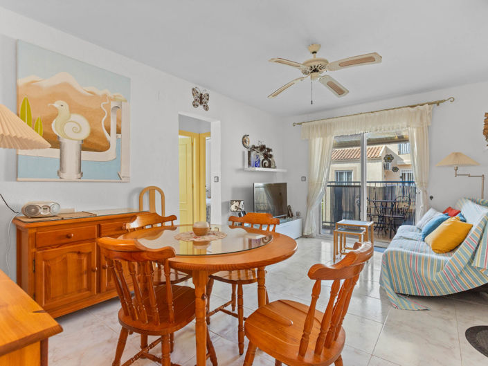 Image No.4-2 Bed Apartment for sale