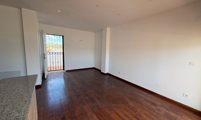 Image No.18-2 Bed Apartment for sale