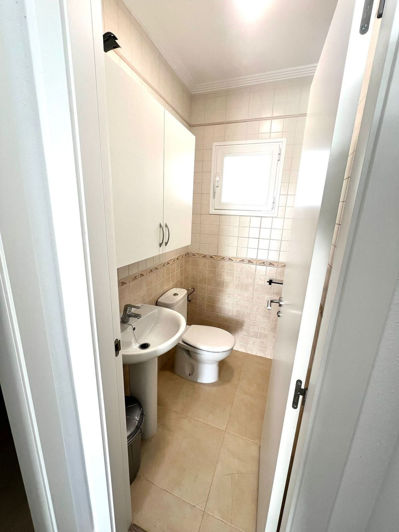 Image No.23-3 Bed Property for sale