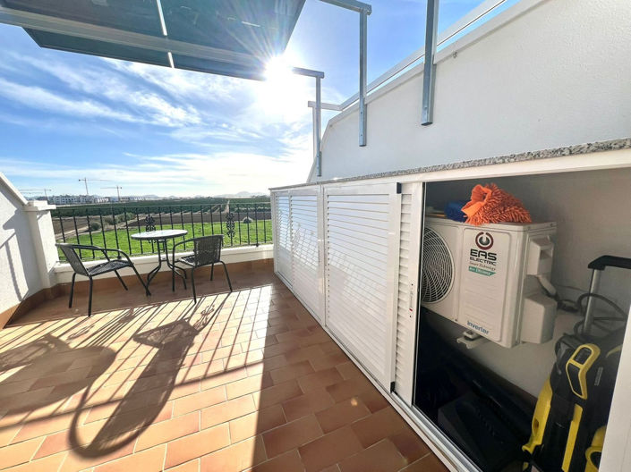 Image No.26-3 Bed Property for sale