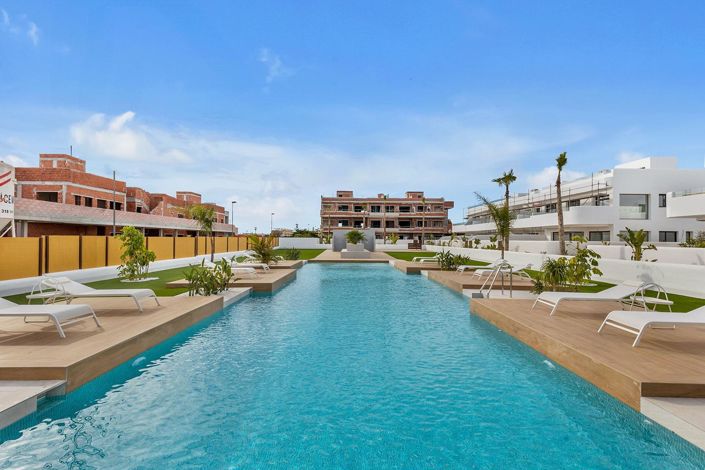 Image No.9-3 Bed Apartment for sale