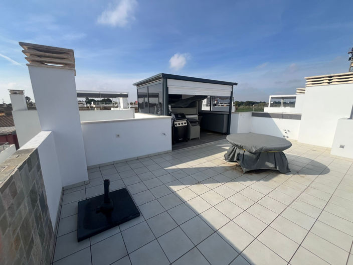 Image No.25-3 Bed Villa for sale