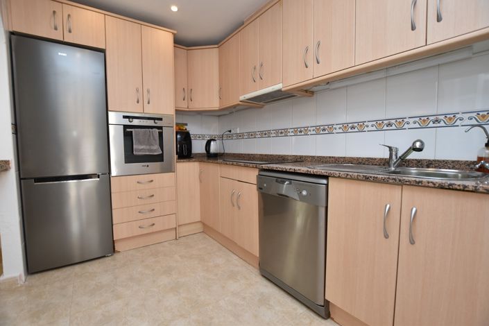 Image No.9-2 Bed Property for sale