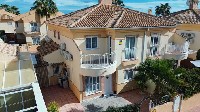 Image No.24-3 Bed Property for sale