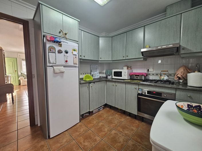 Image No.10-3 Bed Apartment for sale