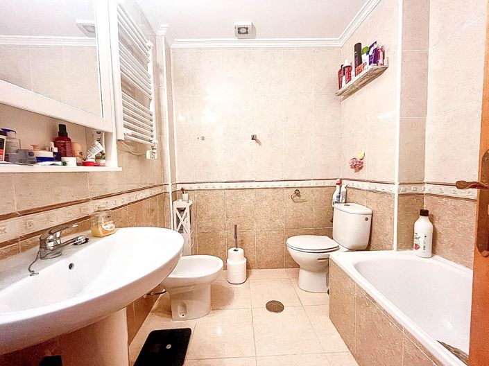 Image No.10-2 Bed Apartment for sale