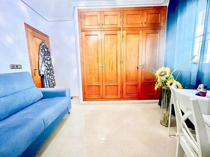 Image No.8-2 Bed Apartment for sale