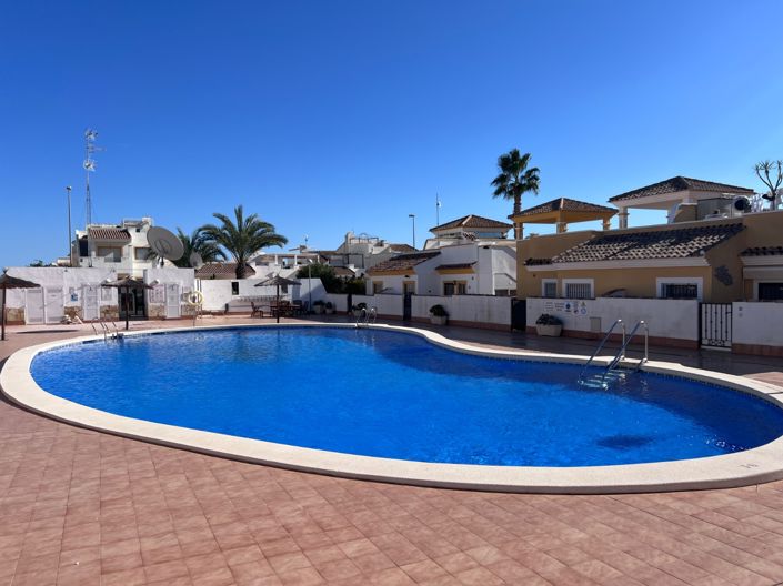 Image No.27-3 Bed Villa for sale