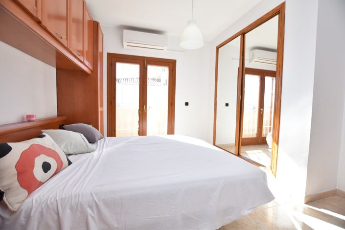 Image No.14-3 Bed Property for sale