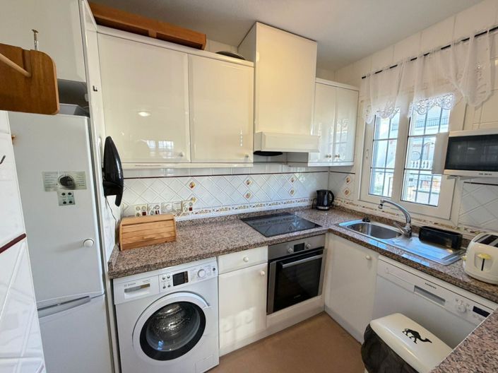 Image No.7-3 Bed Property for sale