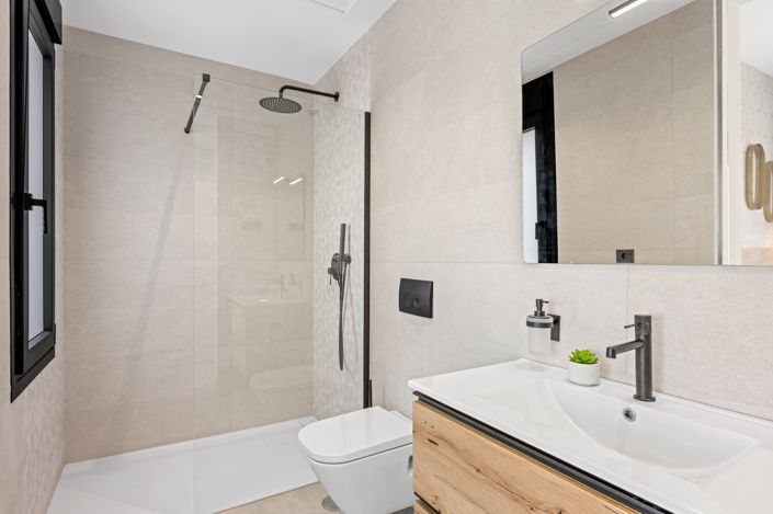 Image No.23-3 Bed Villa for sale