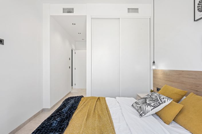 Image No.24-3 Bed Villa for sale