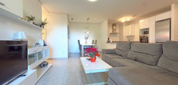Image No.21-2 Bed Apartment for sale