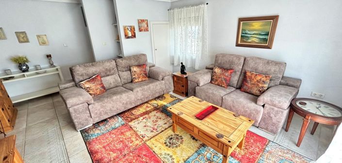 Image No.12-4 Bed Property for sale