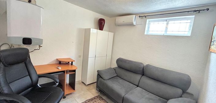 Image No.14-4 Bed Property for sale