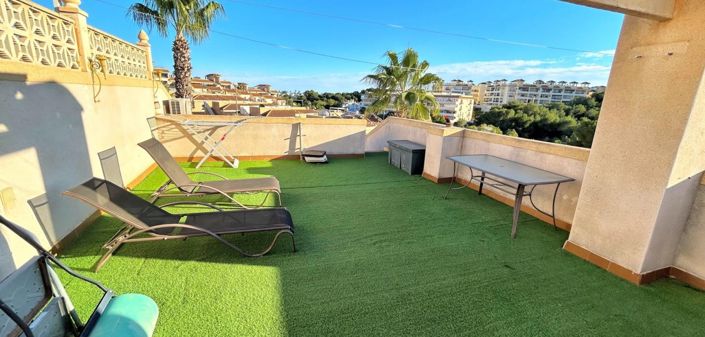 Image No.4-4 Bed Property for sale