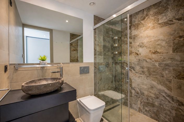 Image No.11-2 Bed Apartment for sale