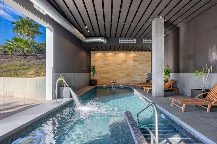 Image No.40-2 Bed Apartment for sale