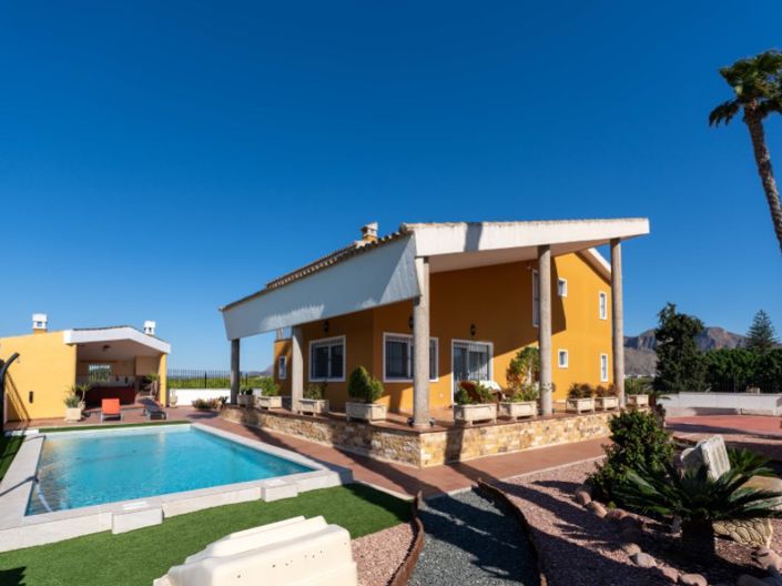 Image No.16-5 Bed Villa for sale