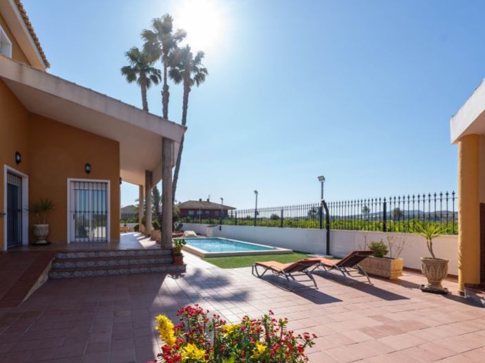 Image No.19-5 Bed Villa for sale