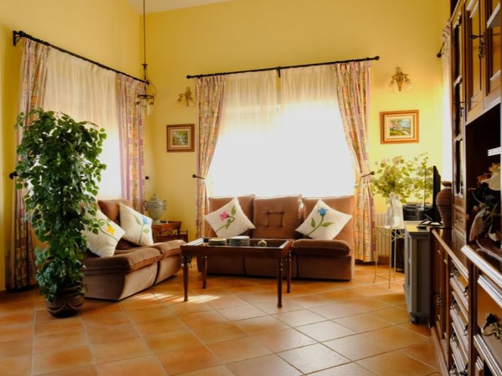 Image No.27-5 Bed Villa for sale