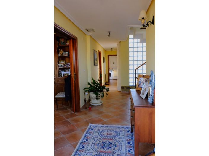 Image No.32-5 Bed Villa for sale