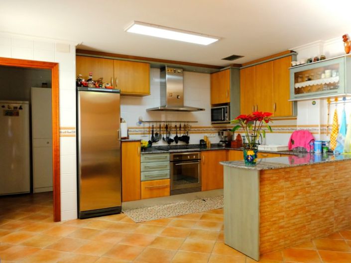 Image No.36-5 Bed Villa for sale